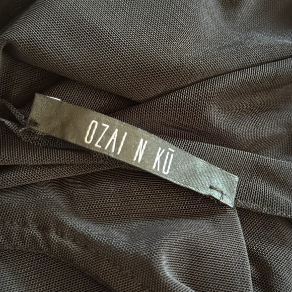 OZAI N KU | Sheer Long Sleeve - Picture 10 of 10